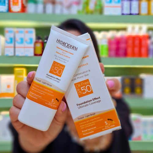 کرم ضد آفتاب کرم پودری هیدرودرم با SPF50 مناسب انواع پوست حجم 40 میلی لیتر