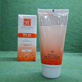 کرم ضد آفتاب مای مناسب پوست خشک و معمولی بی رنگ SPF60 حجم 50 میلی لیتر