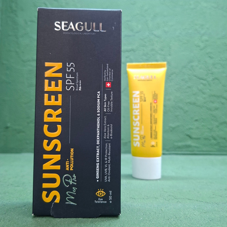 کرم ضد آفتاب فاقد رنگ آقایان سی گل spf 55