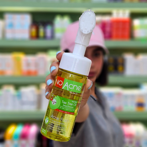 فوم شستشو صورت نوآکنه مدل براش دار حاوی روغن درخت چای و لیمو مناسب پوست چرب و جوش دار حجم 150 میلی لیتر