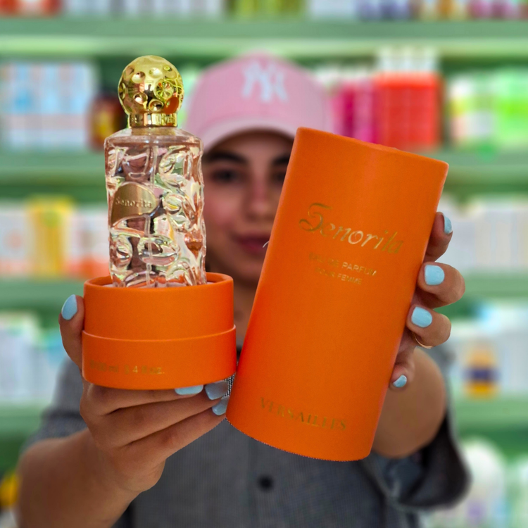 عطر زنانه سنوریتا ورسای ۱۰۰ میلی لیتر
